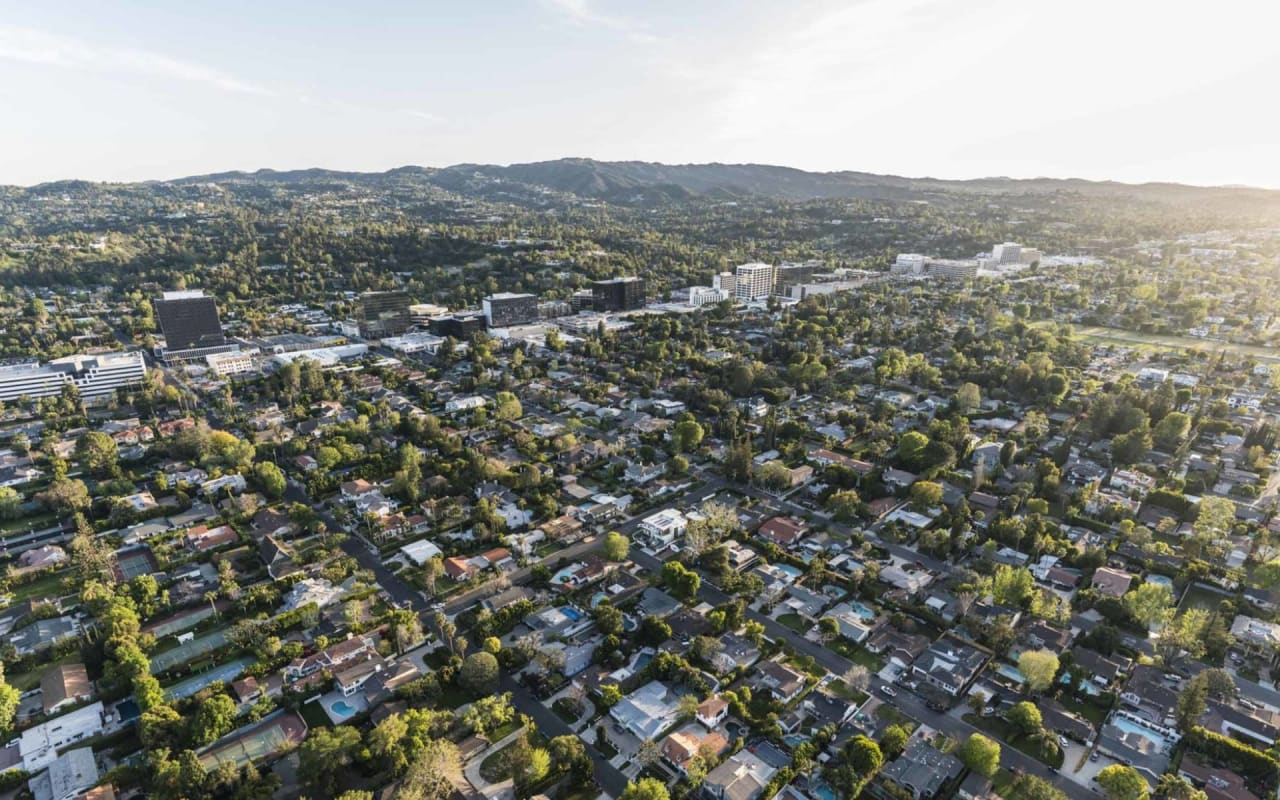 Sherman Oaks: The Heart of Los Angeles’ San Fernando Valley